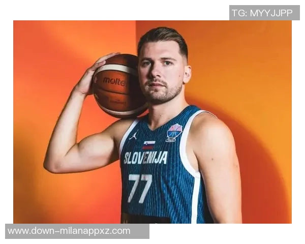 东契奇称赞字母哥争抢球权展现尊重裁判初始态度引发热议 东契奇称赞字母哥争抢球权展现尊重裁判初始态度引发热议